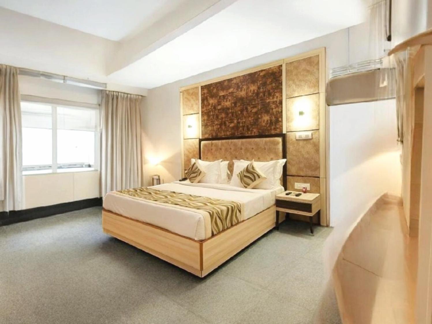 ניו דלהי Hotel The Almora By Rs Global Near By Delhi International Airport With - Free Airport Drop מראה חיצוני תמונה